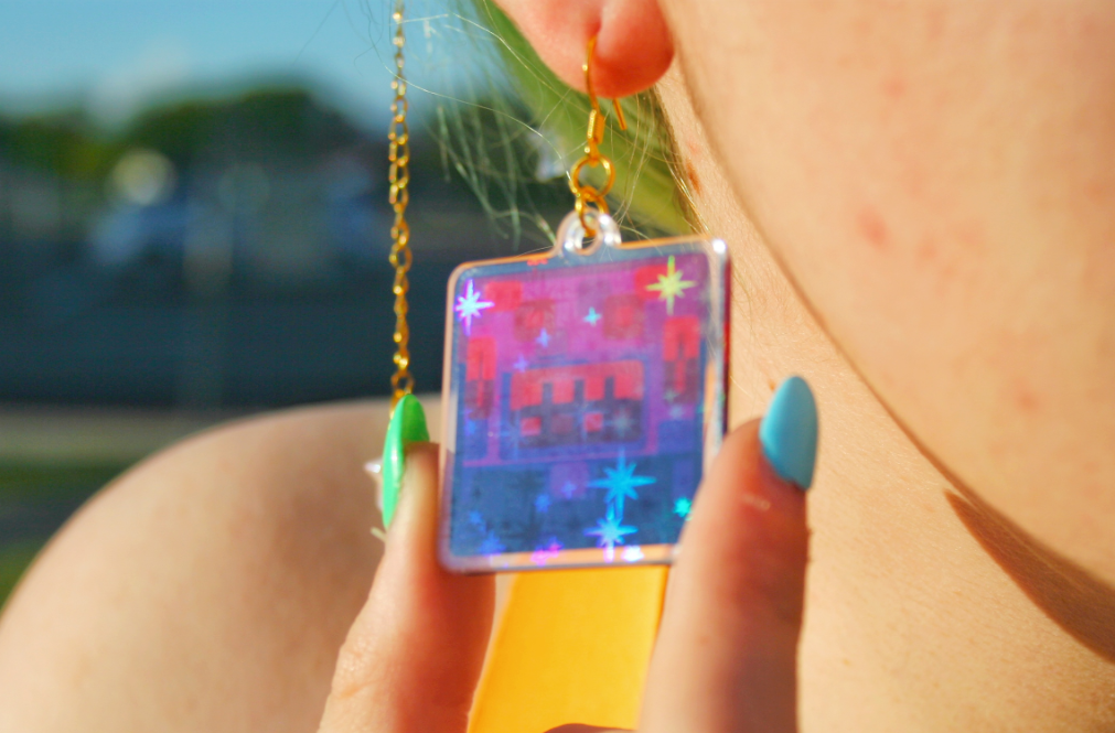 Holographic Mob Spider Earrings Video Game Inspired